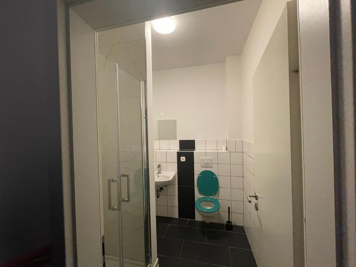 Muhlheim am Main Monteur-Apartment Am Bahnhof מראה חיצוני תמונה